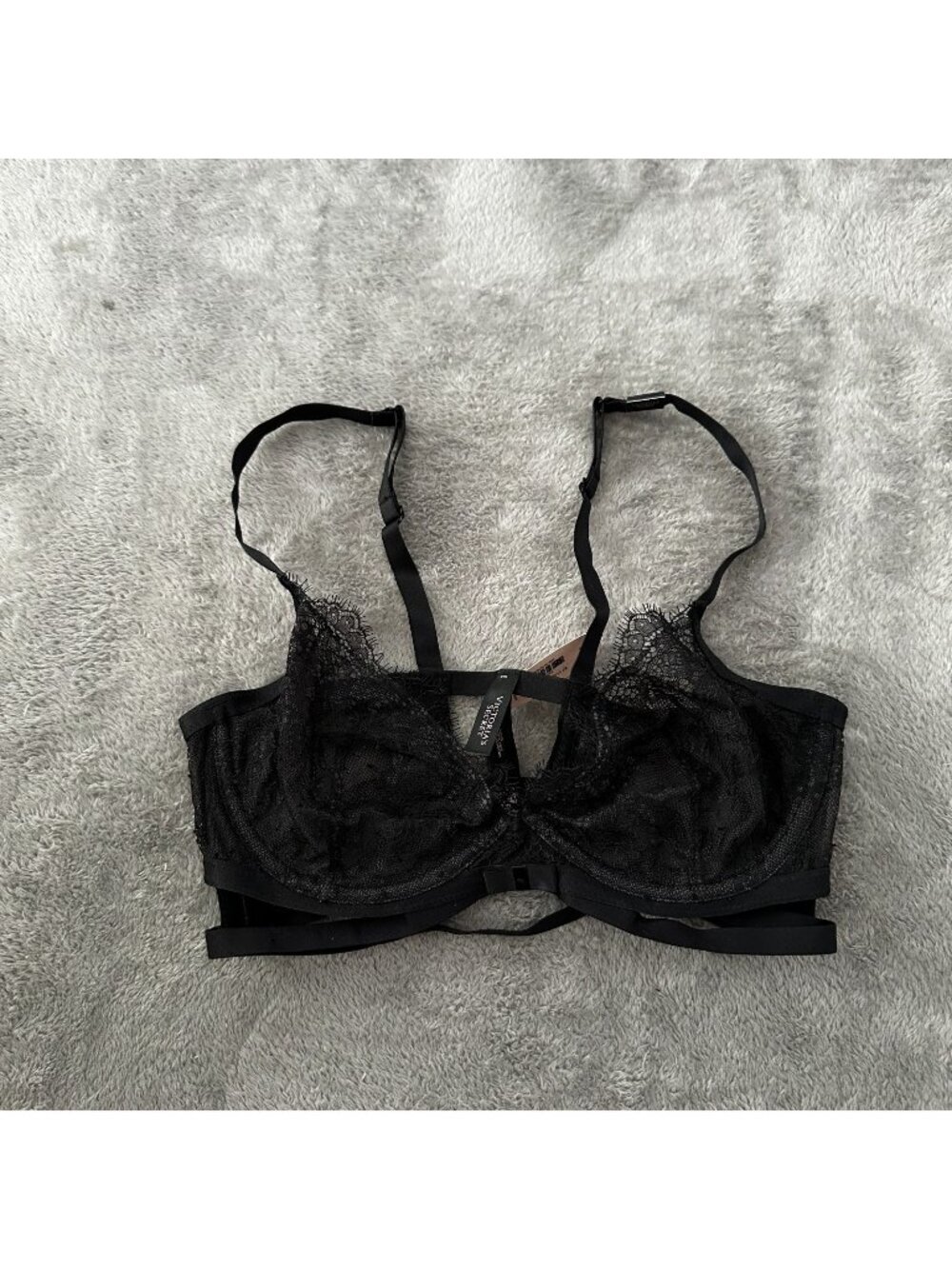 NWT Victoria's Secret 32D Very Sexy Unlined Demi Bra Underwire Lace